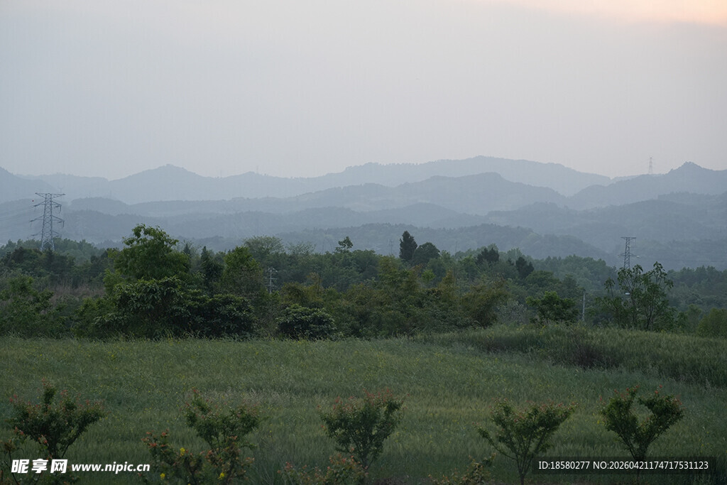 田园风光远山近树