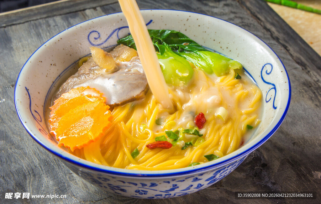 美味叉烧拉面一碗