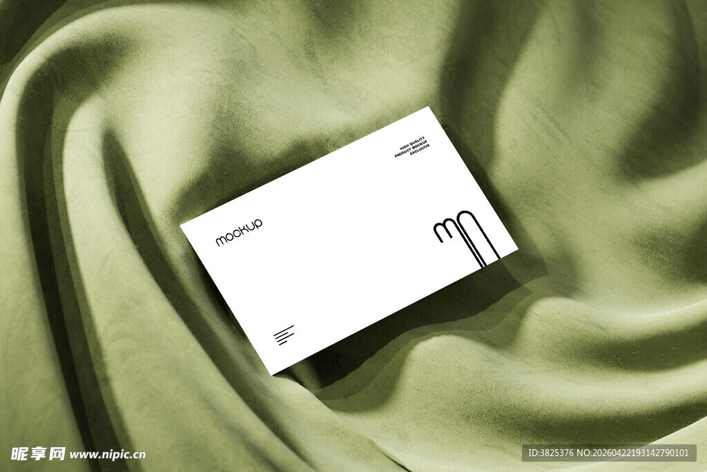 绿色布面的简约白色卡片展示样机
