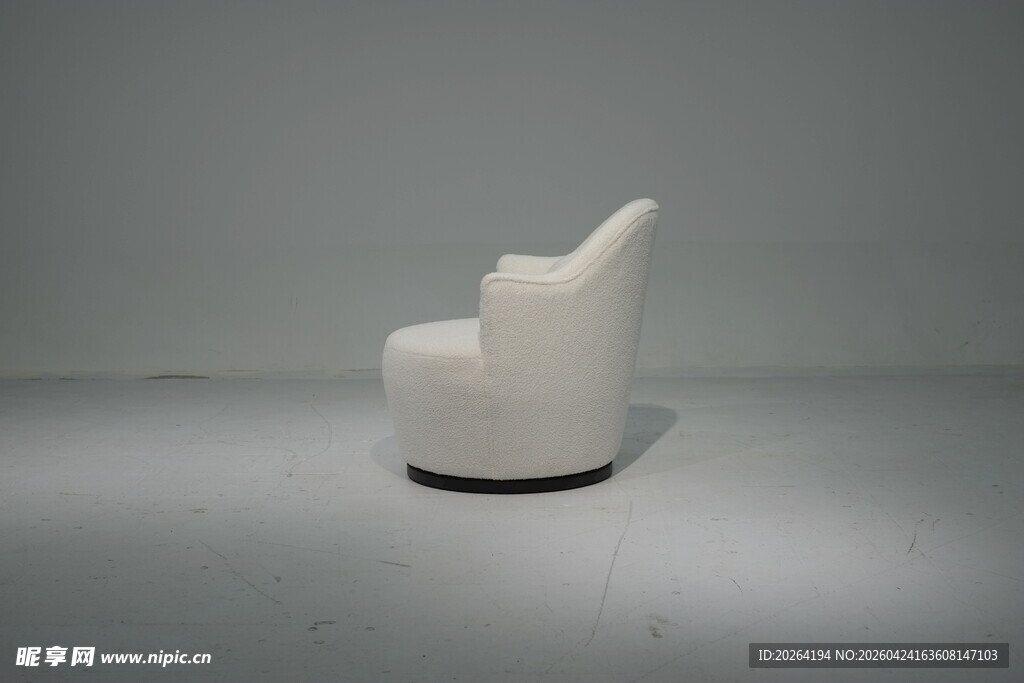 简约白色单人沙发椅