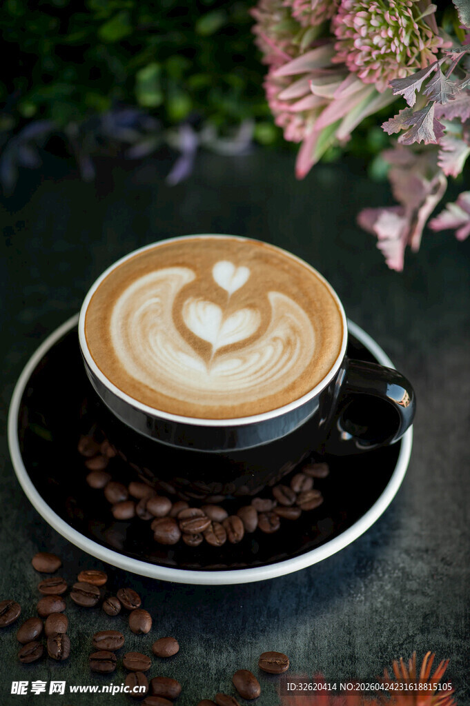 拉花咖啡