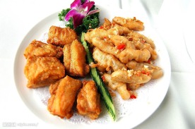 茶树菇拼沙姜骨