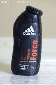 阿迪达斯沐浴露广告包装素材