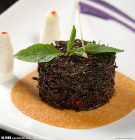 特色深海滋补黑龙菜