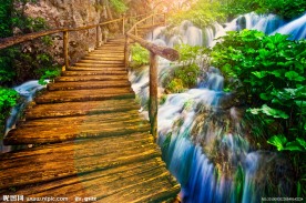 美丽的风景 瀑布 木桥 影楼背景