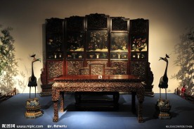 紫檀木雕云龙纹宝座