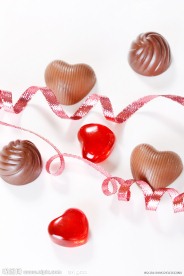 情人节巧克力爱心红心丝带