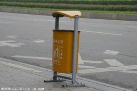 垃圾桶