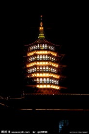 雷峰塔夜景
