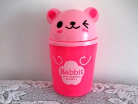 可爱小熊垃圾桶