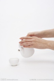 沏茶 倒茶