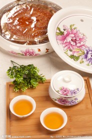 陶瓷茶具配月饼