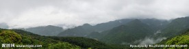 雨后山雾