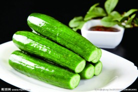 黄瓜蘸酱