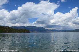泸沽湖风光