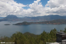 泸沽湖风光
