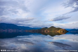 泸沽湖风光