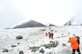 新疆雪山徒步
