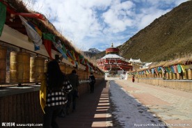 香格里拉松赞林寺