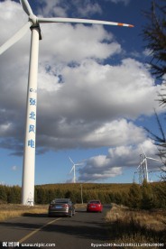 草原天路风车