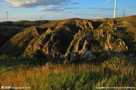 草原山丘