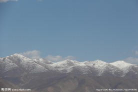 青海雪山