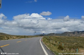 青海环湖公路风光