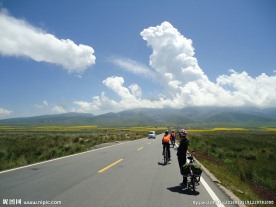青海环湖公路风光