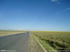 青海湖环湖公路