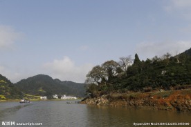新安江风光
