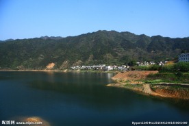 新安江风光