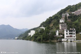 新安江风光