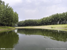 河水