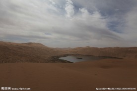 戈壁滩风光