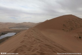 戈壁滩风光