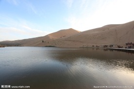 戈壁滩风光