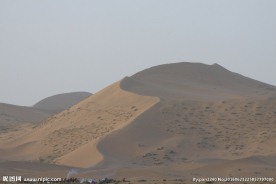 戈壁滩风光