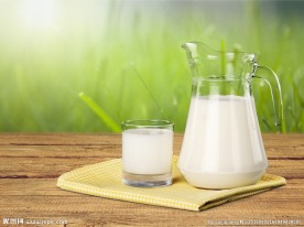 牛奶