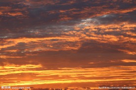 太阳落山的天空