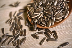 黑糖蜜汁山核桃味瓜子