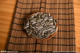 黑糖蜜汁山核桃味瓜子