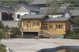 黄房子