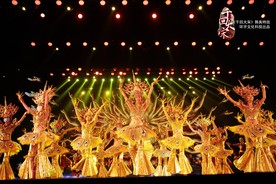 大型多媒体歌舞秀《千回大宋》