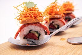 烟熏鸭胸鹅肝卷 寿司