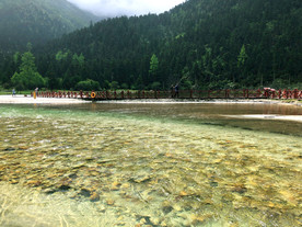 湖光山色