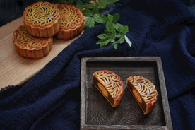 月饼 圆月 中秋节 团圆 圆满