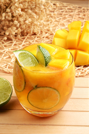 芒果水果茶