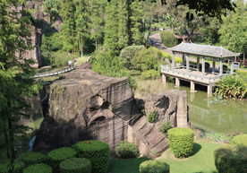 莲花山