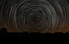 夜晚星空轨迹