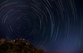 夜晚星空轨迹